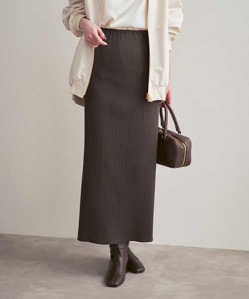 Noble（ノーブル）の「《26SS先行追加・WEB限定カラー》トタンテレコタイトスカート（スカート・レディース・ダークブルー/ベージュ/ライトグリーン/ホワイト系その他/チャコールグレー・40/38/36）」の10枚目の写真