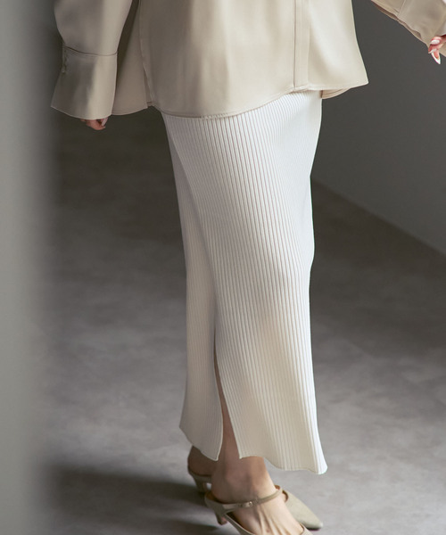 Noble（ノーブル）の「《26SS先行追加・WEB限定カラー》トタンテレコタイトスカート（スカート・レディース・ダークブルー/ベージュ/ライトグリーン/ホワイト系その他/チャコールグレー・40/38/36）」の16枚目の写真