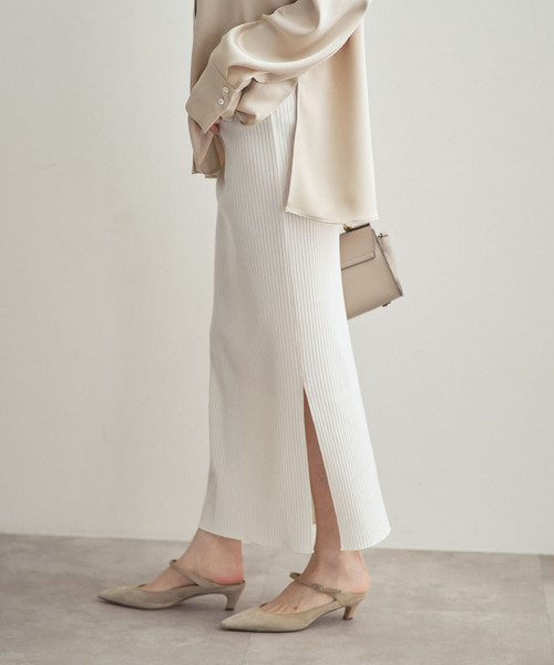 Noble（ノーブル）の「《26SS先行追加・WEB限定カラー》トタンテレコタイトスカート（スカート・レディース・ダークブルー/ベージュ/ライトグリーン/ホワイト系その他/チャコールグレー・40/38/36）」の21枚目の写真