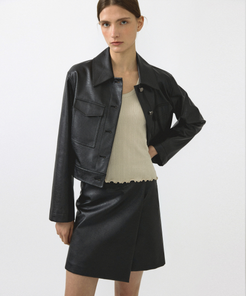 OCTETTE（オテット）の「LEATHER BUTTON WRAP SK_BLACK（スカート・レディース・その他・SMALL/MEDIUM）」の7枚目の写真
