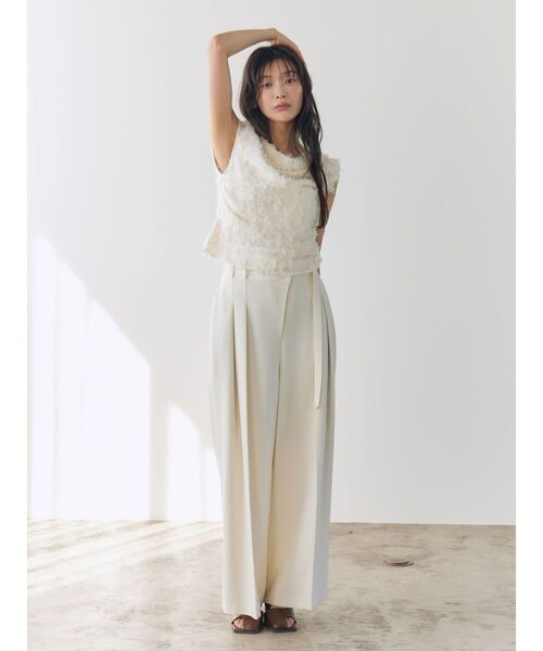 LAGUNAMOON（ラグナムーン）の「カットジャガードドレープブラウス（シャツ/ブラウス・レディース・アイボリー/ブラック/ピンク・FREE）」の11枚目の写真