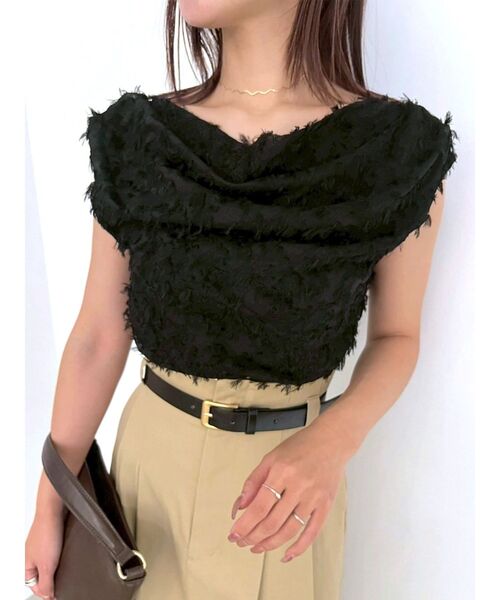 LAGUNAMOON（ラグナムーン）の「カットジャガードドレープブラウス 【夏服】（シャツ/ブラウス・レディース・アイボリー/ブラック/ピンク・FREE）」の14枚目の写真