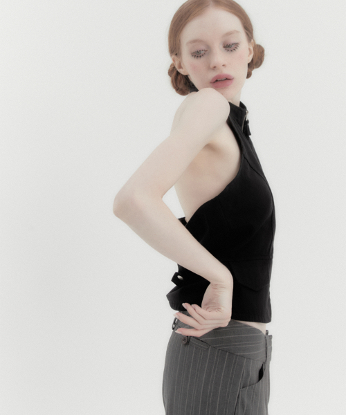 KATER(カーター)の「Halter Waistcoat Top - BLACK(その他トップス・レディース・その他・FREE)」の5枚目の写真