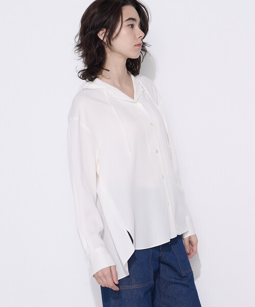 COMME CA Wardrobe（コムサワードローブ）の「レーヨンツイル フーディーブラウス（シャツ/ブラウス・レディース・ホワイト/ネイビー・FREE）」の8枚目の写真