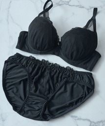 Dolce Fiora（ドルチェフィオラ）の「選べるデザインブラショーツ（ブラ&ショーツ）」