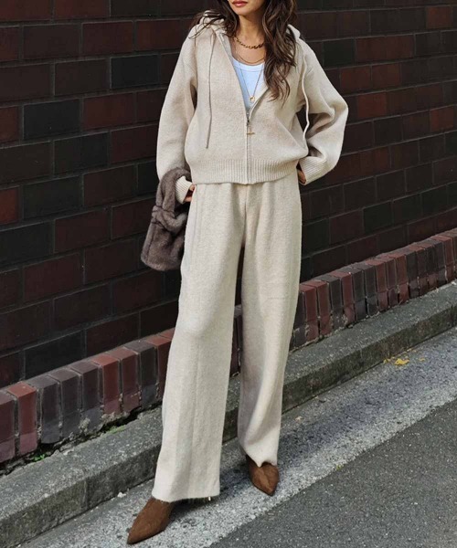 esutoreja（エストレジャ）の「ニットジップアップフーディセットアップ（セットアップ・レディース・ベージュ/グレー・FREE）」の9枚目の写真