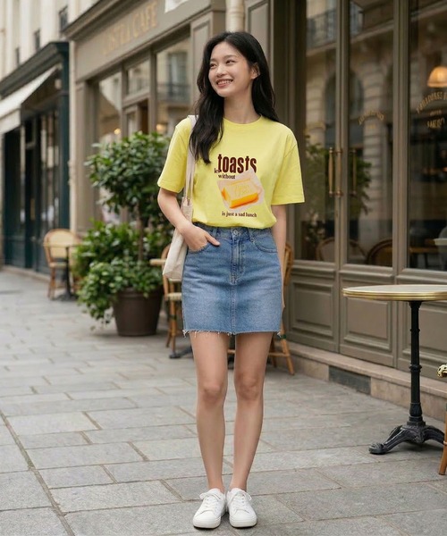 September SEOUL(セプテンバーソウル)の「バターグラフィックプリントTシャツ(Tシャツ/カットソー・レディース・イエロー/ホワイト・FREE)」の2枚目の写真