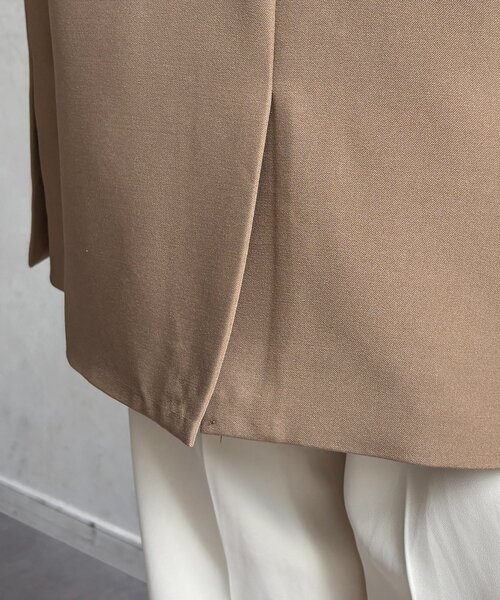 Thevon（ゼボン）の「ゴールドボタンテーラードジャケット（テーラードジャケット・レディース・チャコールグレー/アイボリー/ベージュ/ネイビー・FREE）」の11枚目の写真