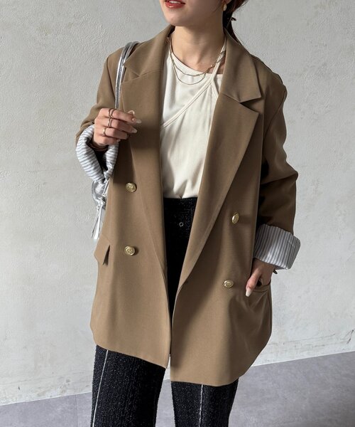 Thevon（ゼボン）の「ゴールドボタンテーラードジャケット（テーラードジャケット・レディース・チャコールグレー/アイボリー/ベージュ/ネイビー・FREE）」の10枚目の写真