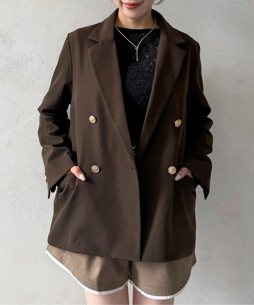Thevon(ゼボン)の「ゴールドボタンテーラードジャケット(テーラードジャケット・レディース・チャコールグレー/アイボリー/ベージュ/ネイビー/ブラウン/サンドベージュ・FREE)」の4枚目の写真