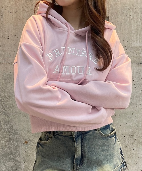 ROGER AND RAW(ロジャーアンドロウ)の「ロゴ刺繍ショートスウェットフーディー(スウェット・レディース・チャコールグレー/ブラック/スモークピンク/ライトグレー・FREE)」の21枚目の写真