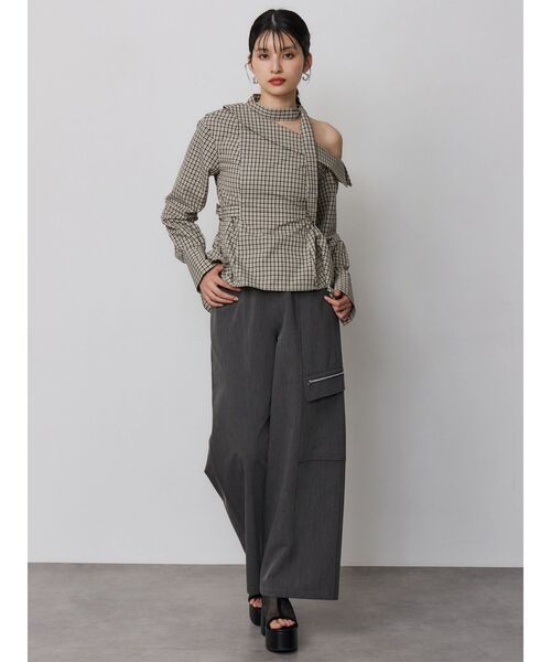 MURUA（ムルーア）の「ボウタイワンショルブラウス（シャツ/ブラウス・レディース・ホワイト/その他/ダークグレー・FREE）」の9枚目の写真