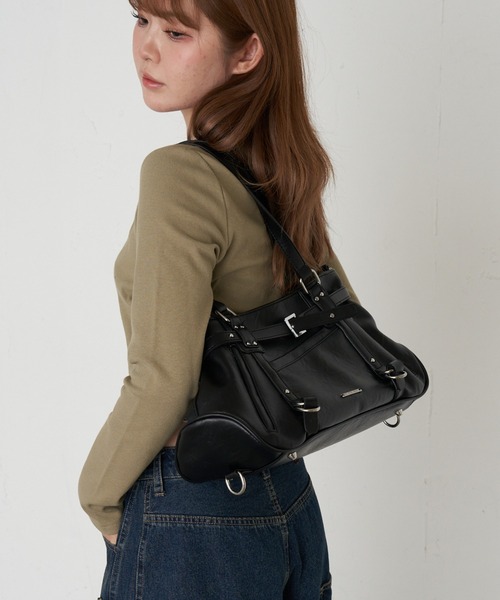 RAY CASSIN(レイカズン)の「ベルト付ジップポケットショルダーバッグ(ショルダーバッグ・レディース・ダークブラウン/ブラウン/ブラック・FREE)」の6枚目の写真