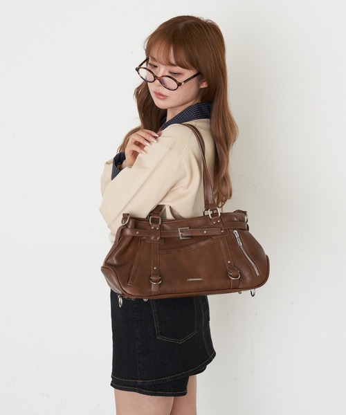 RAY CASSIN(レイカズン)の「ベルト付ジップポケットショルダーバッグ(ショルダーバッグ・レディース・ダークブラウン/ブラウン/ブラック・FREE)」の19枚目の写真