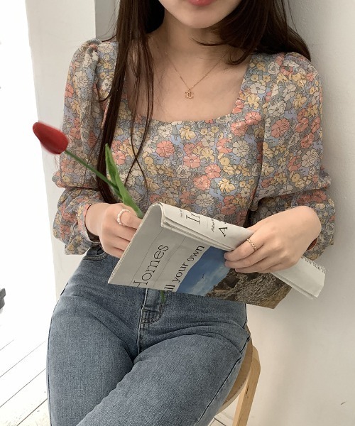 deux amour（ドゥーザムール）の「クルーネック花柄トップス（その他トップス・レディース・サックスブルー・FREE）」の4枚目の写真