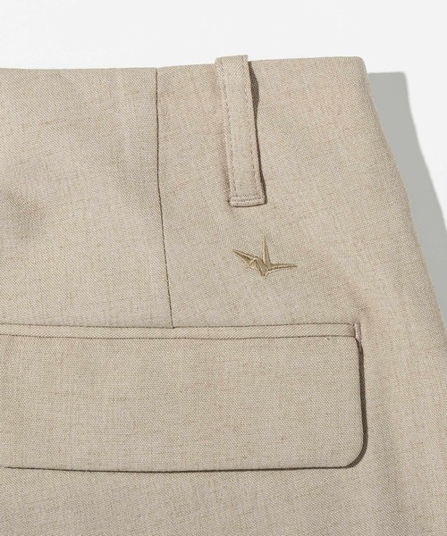 1PIU1UGUALE3 RELAX (ウノピゥウノウグァーレトレ リラックス)の「1PIU1UGUALE3 RELAX(ウノピゥウノウグァーレトレ リラックス)リネンブレンド ディープタックワイドパンツ(その他パンツ・メンズ・ベージュ/ブラック/ブラウン・XL/L/M/S/XXL)」の17枚目の写真