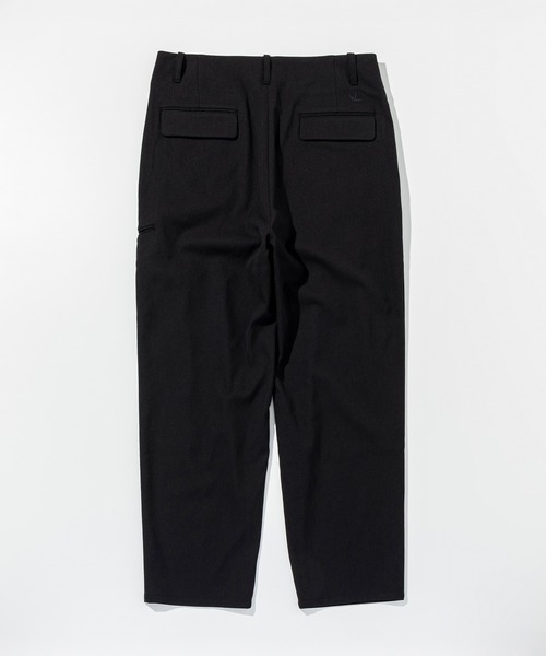 1PIU1UGUALE3 RELAX (ウノピゥウノウグァーレトレ リラックス)の「1PIU1UGUALE3 RELAX(ウノピゥウノウグァーレトレ リラックス)リネンブレンド ディープタックワイドパンツ(その他パンツ・メンズ・ベージュ/ブラック/ブラウン・XL/L/M/S/XXL)」の11枚目の写真