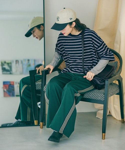 niko and...（ニコアンド）の「パイルボーダーTシャツ（Tシャツ/カットソー・レディース・パープル/ネイビー・LARGE/MEDIUM）」の22枚目の写真