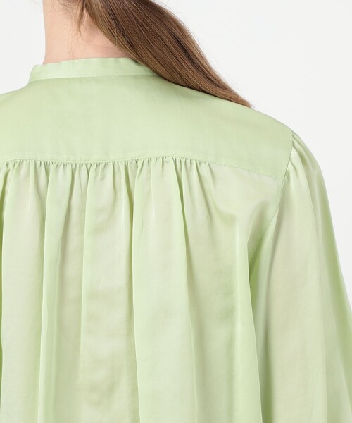 BALLSEY(ボールジィ)の「コットンシルクサテン タック&レースブラウス(シャツ/ブラウス・レディース・ライトグリーン/ホワイト・36)」の8枚目の写真