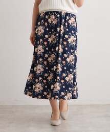 LAURA ASHLEY（ローラアシュレイ）の「【ウエストゴム仕様／洗える／ジャージ素材／同柄アイテムあり】サトクリフ チューリップス柄スカート（スカート）」