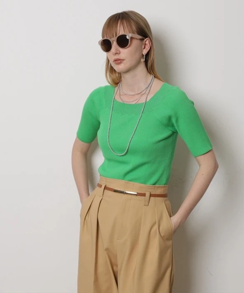 CADUNE（カデュネ）の「ハーフスリーブデコルテニット（ニット/セーター・レディース・ブラック/ピンクベージュ/グリーン系その他/グリーン/ホワイト・38）」の3枚目の写真