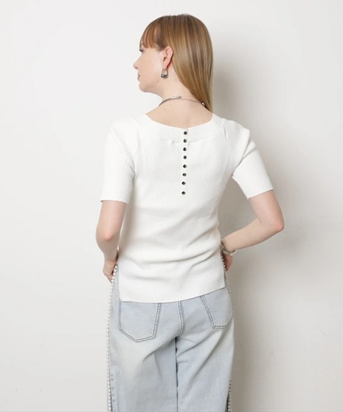 CADUNE（カデュネ）の「ハーフスリーブデコルテニット（ニット/セーター・レディース・ブラック/ピンクベージュ/グリーン系その他/グリーン/ホワイト・38）」の14枚目の写真