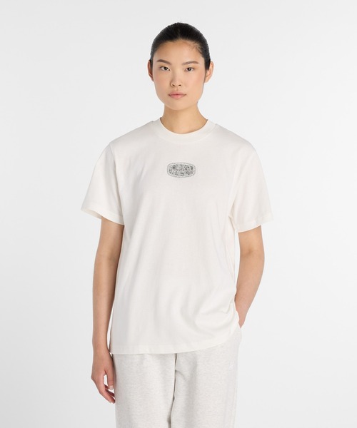 NEW BALANCE(ニューバランス)の「レースアイコンTシャツ(Tシャツ/カットソー・レディース・オフホワイト・X-LARGE/LARGE/MEDIUM/SMALL)」の1枚目の写真