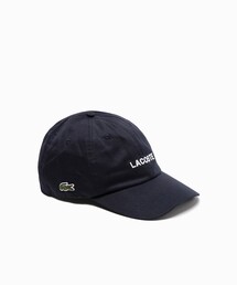 LACOSTE（ラコステ）の「ブランドネームロゴ刺繍エッセンシャルキャップ（キャップ）」