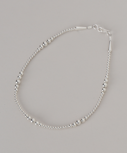 Spick & Span（スピックアンドスパン）の「ERICKA NICOLAS BEGAY/エリッカ ニコラス ビゲイ ナバホパールMIX 12mm/35cm（ネックレス・レディース・シルバー・FREE）」の2枚目の写真