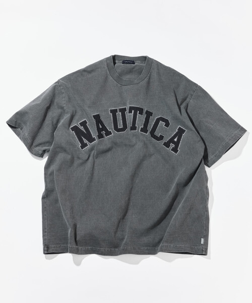 NAUTICA(ノーティカ)の「NAUTICA/ノーティカ ビッグシルエット ピグメントダイ アーチロゴ ショートスリーブ Tシャツ(Tシャツ/カットソー・メンズ・チャコールグレー/ベージュ/ブラウン/ネイビー/グリーン・SMALL/MEDIUM/LARGE/X-LARGE)」の2枚目の写真