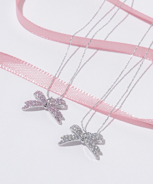 JILL by JILL STUART(ジルバイジルスチュアート)の「Cubic パヴェリボンネックレス(ネックレス・レディース・シルバー/ピンク・FREE)」の4枚目の写真