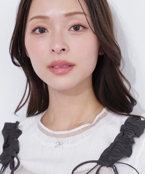 JILL by JILL STUART(ジルバイジルスチュアート)の「Cubic パヴェリボンネックレス(ネックレス・レディース・シルバー/ピンク・FREE)」の13枚目の写真