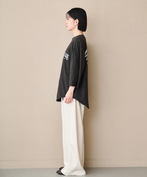 kha:ki（カーキ）の「「KHA:KI / カーキ」7th TEE -LIVE YOUR GROUND-（Tシャツ/カットソー・レディース・ホワイト/ブラック/オフホワイト・1）」の13枚目の写真