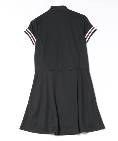 FILA GOLF(フィラゴルフ )の「ハーフジップワンピース(ワンピース・レディース・ネイビー/ホワイト/ブラック・X-LARGE/XX-LARGE/LARGE/MEDIUM)」の17枚目の写真