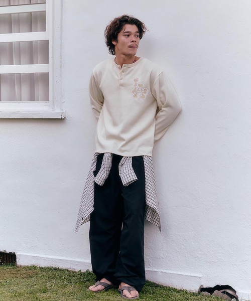 WOKE EDGE(ウォークエッジ)の「WOKE EDGE / ウォークエッジ LA HENLY NECK LONG SLEEVE(Tシャツ/カットソー・メンズ・ブラック/ホワイト系その他・MEDIUM/LARGE)」の3枚目の写真