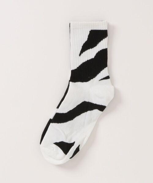 styiro（スタイロ）の「【単品】マウンテン柄アシメ靴下（ソックス/靴下・レディース・B/A/C・FREE）」の3枚目の写真