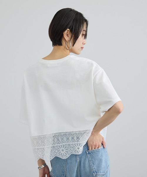 SALON adam et rope'(サロン アダム エ ロペ)の「アラベスクスカラップレースTシャツ(Tシャツ/カットソー・レディース・オフホワイト/ブラック・FREE)」の18枚目の写真