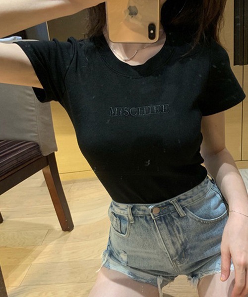 SallyLunn(サリーラン)の「【ワンポイントロゴ】コンパクトTシャツ(Tシャツ/カットソー・レディース・ホワイト/ピンク/ブラック・MEDIUM/LARGE)」の9枚目の写真