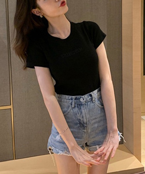 SallyLunn(サリーラン)の「【ワンポイントロゴ】コンパクトTシャツ(Tシャツ/カットソー・レディース・ホワイト/ピンク/ブラック・MEDIUM/LARGE)」の10枚目の写真