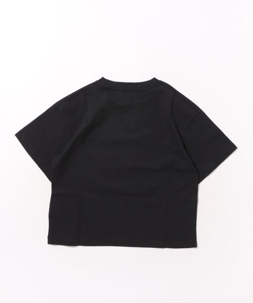 Right-on（ライトオン）の「【Refurbish】ビッグロゴプリントワンポイント刺繍Tシャツ（Tシャツ/カットソー・キッズ・ブラック/ピンク・150/110/120/130/140/160）」の3枚目の写真
