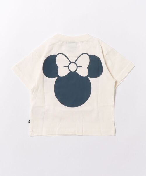 BABYDOLL(ベビードール)の「親子お揃い ディズニー リゾート柄レンチキュラーTシャツ 1587K(Tシャツ/カットソー・キッズ・パープル/ライトブルー/ホワイト系1/ホワイト系2/イエロー×グリーン/ブルー・80cm/90cm/100cm/110cm/120cm/130cm/140cm/150cm)」の8枚目の写真