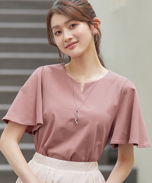 Tiaclasse(ティアクラッセ)の「【おのののかさん着用】「サマケア」キーネックフレアスリーブトップス(Tシャツ/カットソー・レディース・ブラック/グレイッシュベージュ/グリーン/ピンク/オフホワイト・XL/XXL)」の14枚目の写真