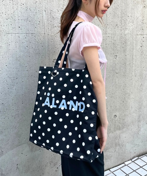 ALAND(エーランド)の「ALAND/ドットDカンリングトートバッグ(トートバッグ・レディース・ホワイト/ブラック/ライトブルー・ONE SIZE)」の14枚目の写真