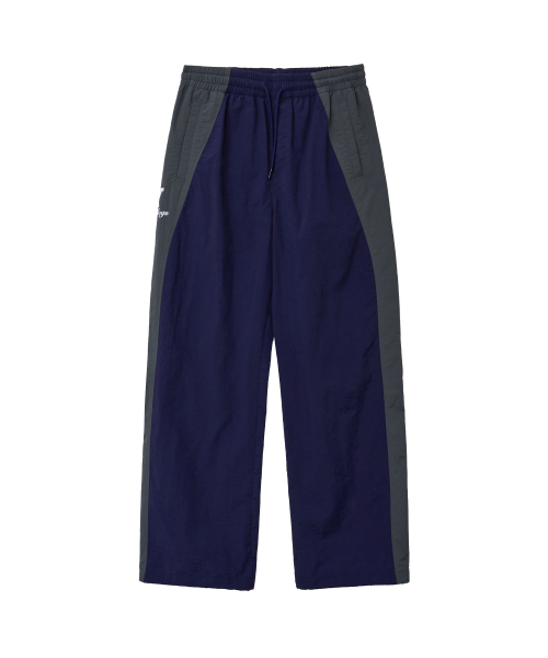 YALE（イェール）の「ブルドッグス トラックパンツ_ネイビー（スウェットパンツ・レディース・その他・SMALL/MEDIUM/LARGE/X-LARGE）」の3枚目の写真