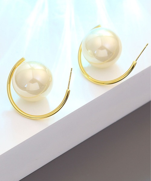 LA VORAGINE(ラ ヴォラジネ)の「5 色展開 大粒エコパール フープピアス 個性的 シンプル(ピアス(両耳用)・レディース・ゴールド/C/A/シルバー/B・L/M)」の11枚目の写真