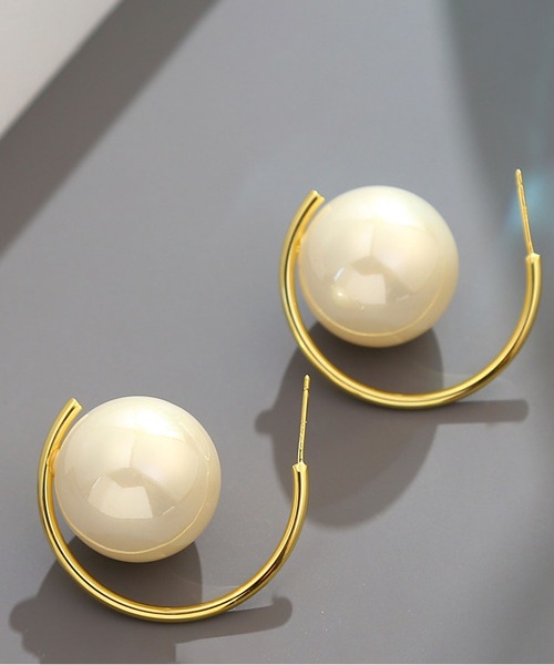 LA VORAGINE(ラ ヴォラジネ)の「5 色展開 大粒エコパール フープピアス 個性的 シンプル(ピアス(両耳用)・レディース・ゴールド/C/A/シルバー/B・L/M)」の13枚目の写真