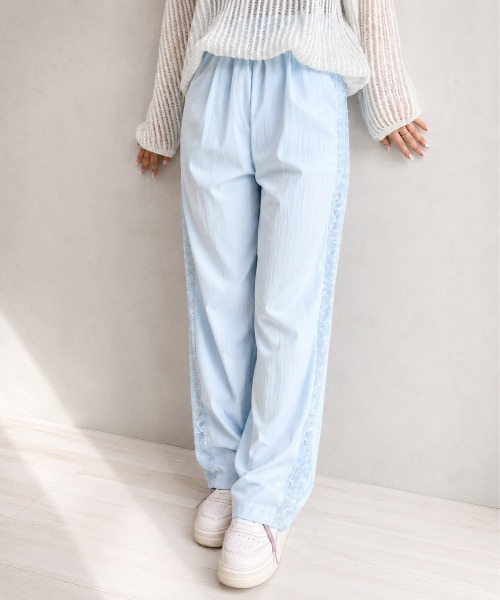 GREENHOX(グリーンホックス)の「レース切り替えワイドパンツ(その他パンツ・レディース・ライトブルー/アイボリー・MEDIUM/LARGE)」の9枚目の写真