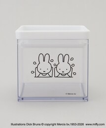 212 KITCHEN STORE（トゥワントゥキッチンストア）の「パッキン付きキャニスター Ｓ ミッフィーみずあそび ＜miffy ミッフィー＞（キッチンツール）」