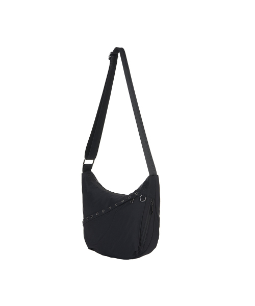 GRAIN DE BEAUTE（グランデボーテ）の「LUCE CROSS BAG [BLACK]（メッセンジャーバッグ・レディース・その他・FREE）」の2枚目の写真