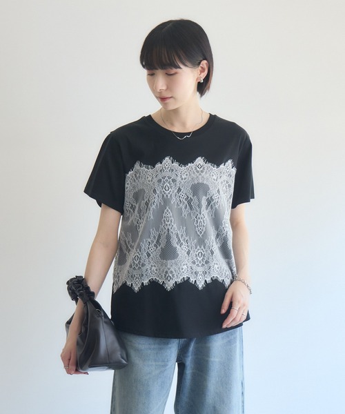 Paradise Picnic(パラダイスピクニック)の「ROSIEE レースビスチェ風トップス(Tシャツ/カットソー・レディース・ブラック/ホワイト・FREE)」の2枚目の写真